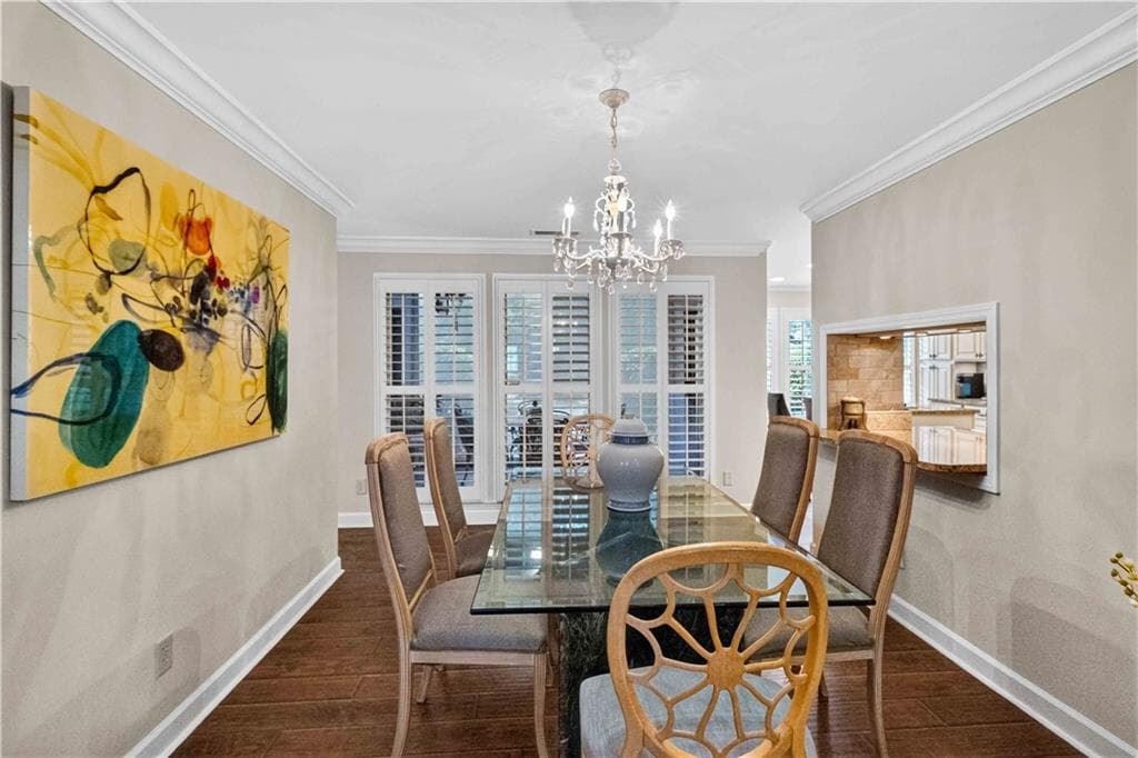 3 bedroom, 3 bathroom, 2,048 sq ft condominium under contract at 3910 Ashford Lake Court 3910, Atlanta, GA 30319 — photo 2
