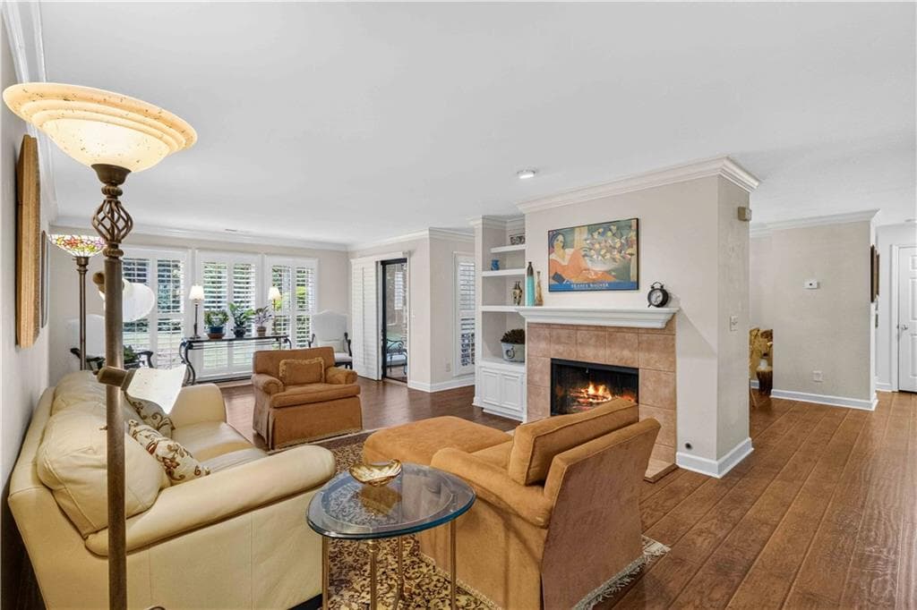 3 bedroom, 3 bathroom, 2,048 sq ft condominium under contract at 3910 Ashford Lake Court 3910, Atlanta, GA 30319
