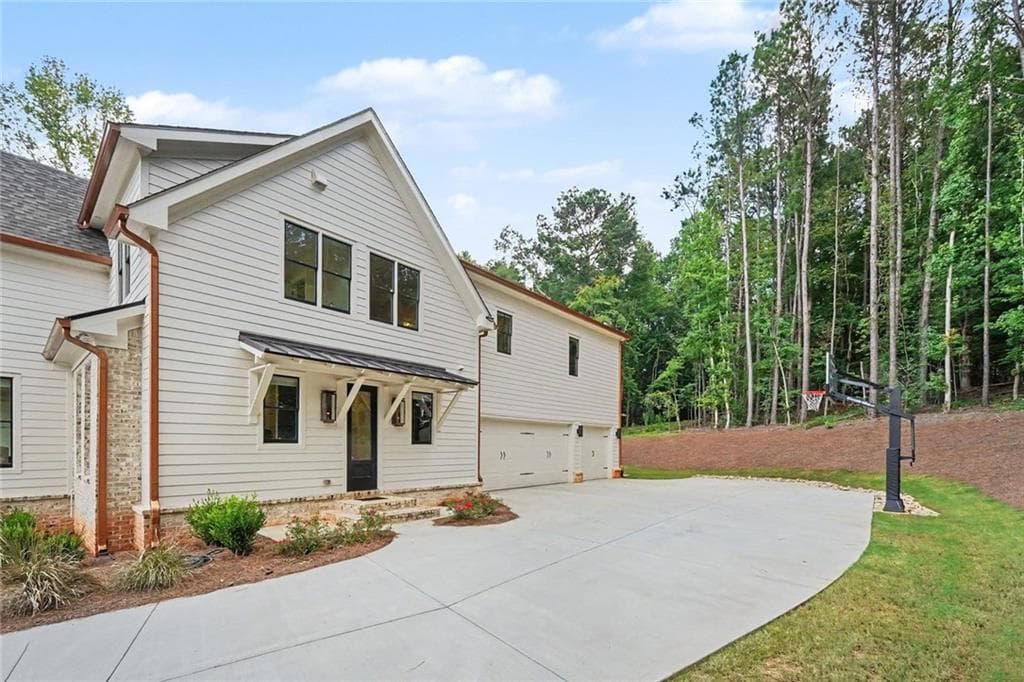 5 bedroom, 5 bathroom, 3,651 sq ft single family residence for sale at 167 Alcovy Springs Drive, Monroe, GA 30656 — photo 8