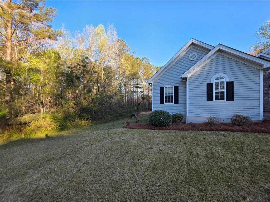 3 bedroom, 2 bathroom, 2,265 sq ft single family residence for sale at 7387 Milam Road, Winston, GA 30187 — photo 6