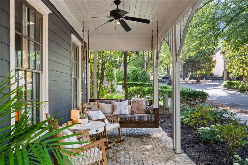 5 bedroom, 5 bathroom, 4,202 sq ft single family residence for sale at 7015 Round Road, Cumming, GA 30040 — photo 10