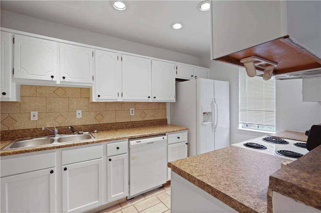 2 bedroom, 2 bathroom, 1,218 sq ft condominium for sale at 3160 Citrus Court, Decatur, GA 30034 — photo 6