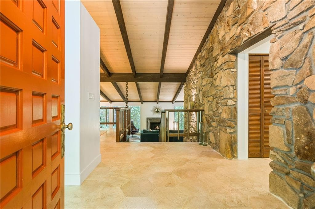 5 bedroom, 4 bathroom, 4,827 sq ft single family residence under contract at 3540 Country Estate Drive, Kennesaw, GA 30152 — photo 4