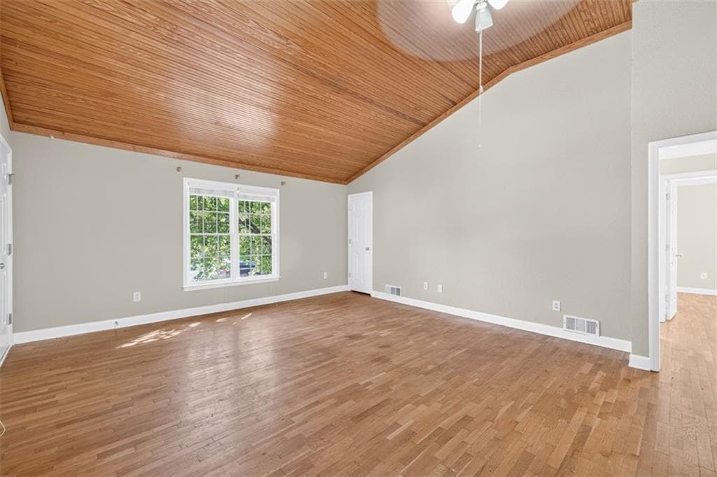 2 bedroom, 2 bathroom, 1,102 sq ft condominium for sale at 1020 Scott Boulevard D3, Decatur, GA 30030 — photo 5