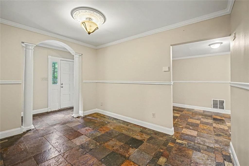 6 bedroom, 3 bathroom, 3,000 sq ft single family residence for sale at 415 Grist Mill Drive, Acworth, GA 30101 — photo 2