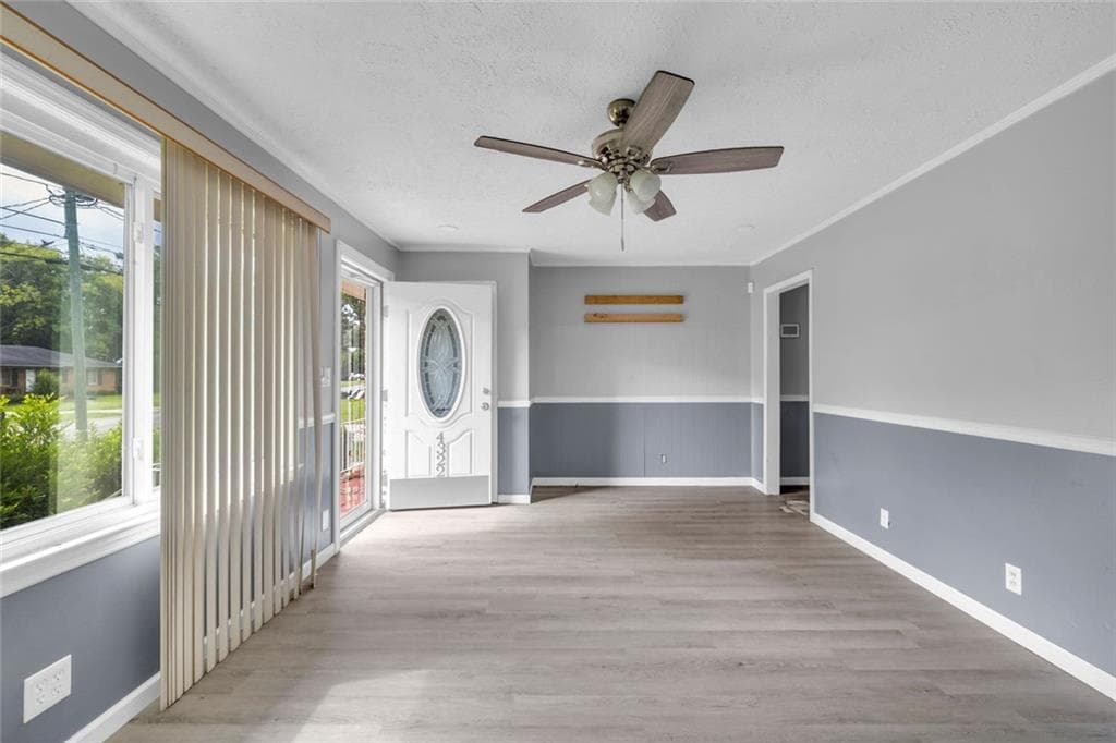 3 bedroom, 2 bathroom, 1,302 sq ft single family residence for sale at 4322 Summerhill Drive, Macon, GA 31204 — photo 6