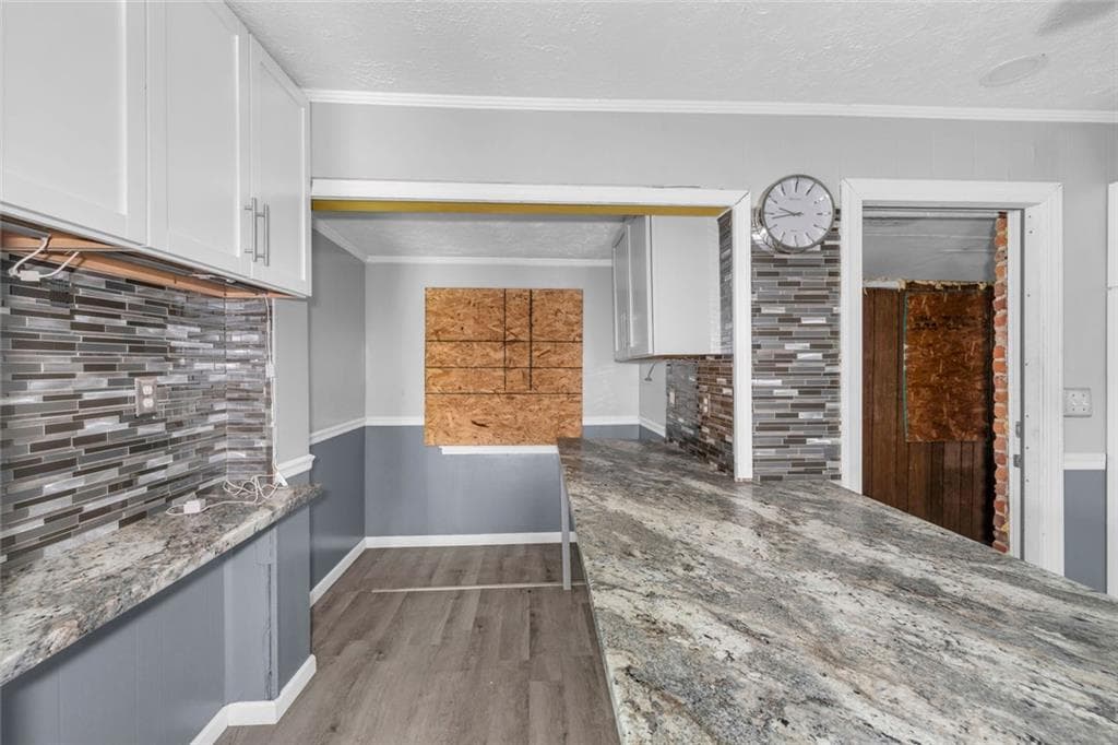 3 bedroom, 2 bathroom, 1,302 sq ft single family residence for sale at 4322 Summerhill Drive, Macon, GA 31204 — photo 9