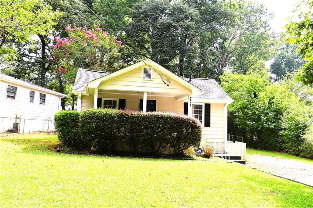 2 bedroom, 2 bathroom, 938 sq ft single family residence for rent at 771 McLendon Drive, Scottdale, GA 30079 for $1,650 a month — photo 2