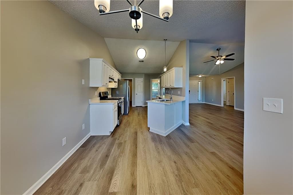 3 bedroom, 2 bathroom, 1,838 sq ft single family residence for rent at 251 Ashland Creek Court, Lawrenceville, GA 30045 for $2,050 a month — photo 4
