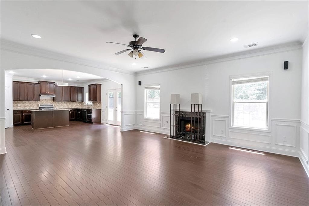 5 bedroom, 4 bathroom, 3,791 sq ft single family residence for rent at 2635 Azalea Bluff Drive, Cumming, GA 30041 for $3,500 a month — photo 9