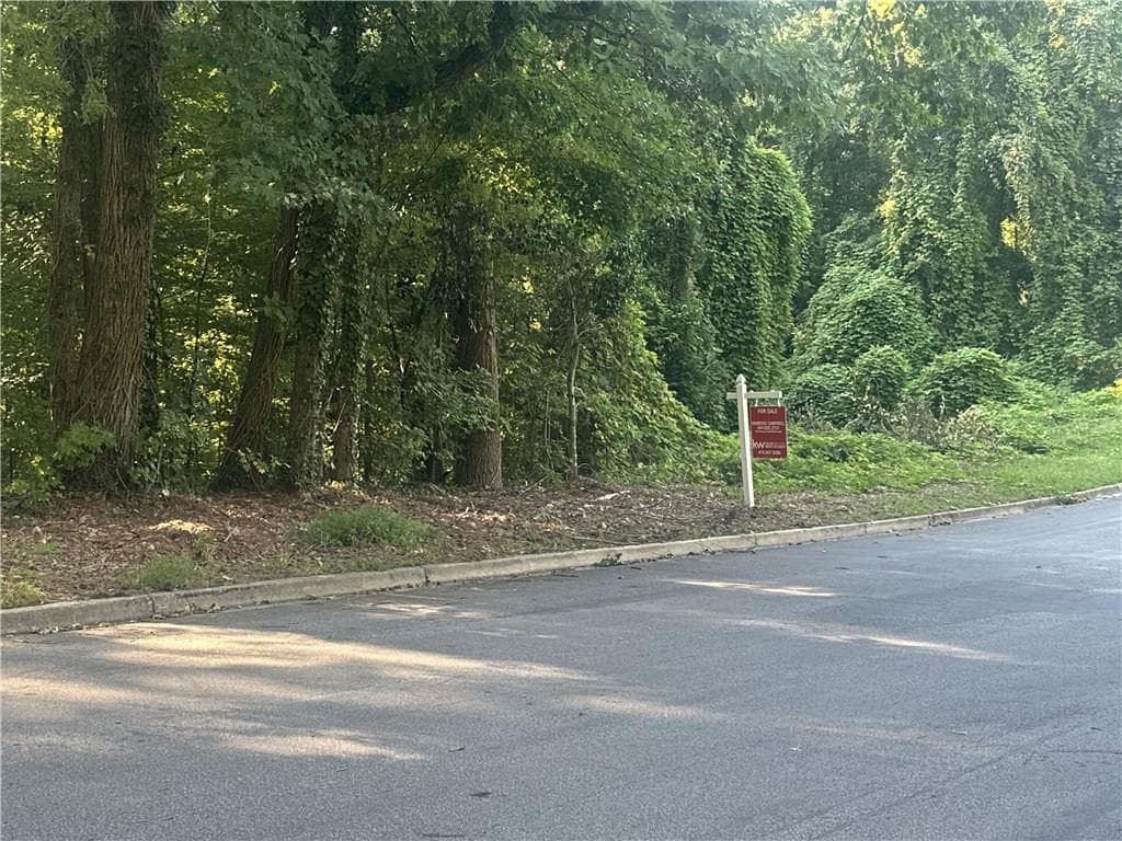 unimproved land for sale at 0 Ale Circle, East Point, GA 30344 — photo 2