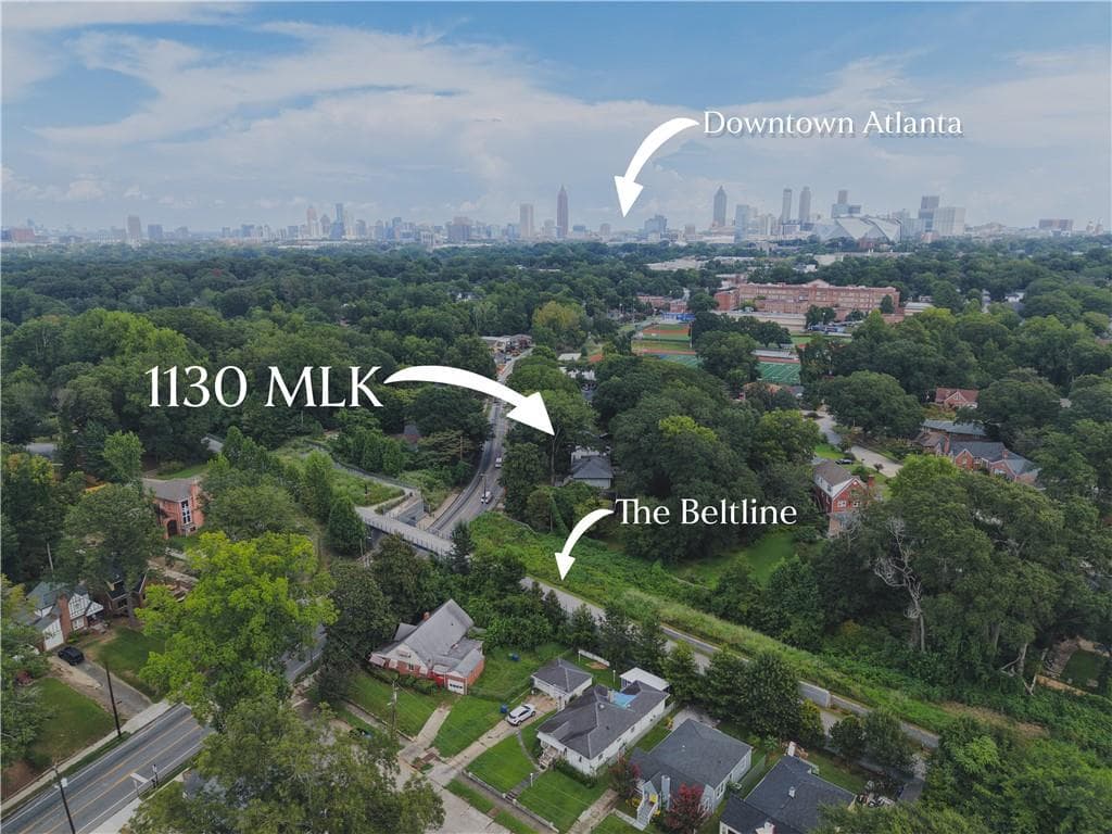 5 bedroom, 4 bathroom, 2,240 sq ft single family residence for sale at 1130 M L King Jr Drive, Atlanta, GA 30314 — photo 6
