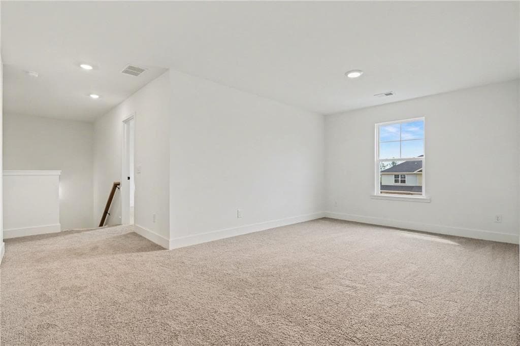 5 bedroom, 4 bathroom, 2,913 sq ft single family residence for sale at 1494 Anderson Valley Drive, Snellville, GA 30039 — photo 4