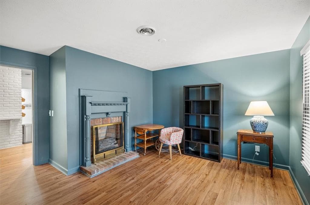3 bedroom, 3 bathroom, 1,948 sq ft single family residence for rent at 14605 Cogburn Road, Alpharetta, GA 30004 for $3,500 a month — photo 7