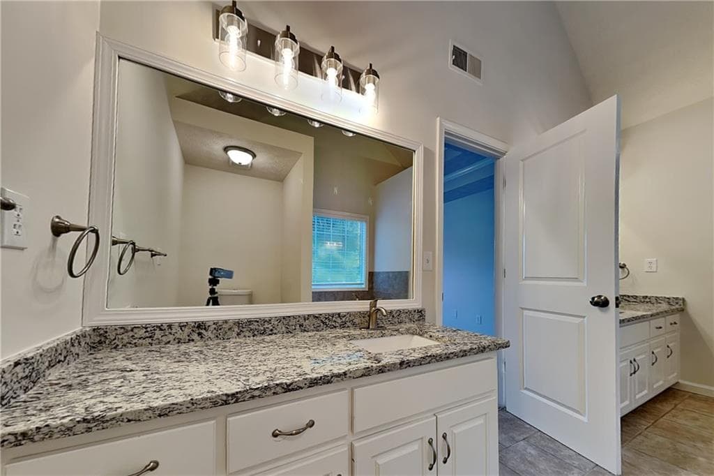 3 bedroom, 3 bathroom, 2,243 sq ft single family residence for rent at 1555 Rose Pointe Drive, Loganville, GA 30052 for $2,300 a month — photo 8