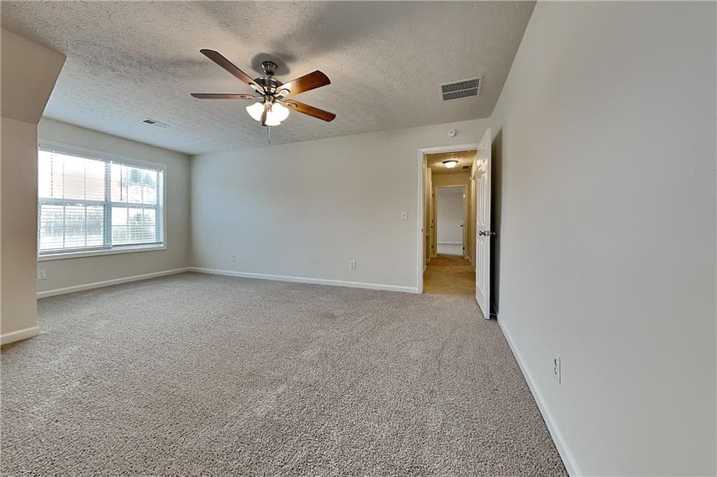 3 bedroom, 3 bathroom, 2,243 sq ft single family residence for rent at 1555 Rose Pointe Drive, Loganville, GA 30052 for $2,300 a month — photo 10