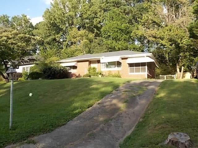 2 bedroom, 1 bathroom, 1,132 sq ft single family residence under contract at 938 Gresham Avenue, Atlanta, GA 30316 — photo 3