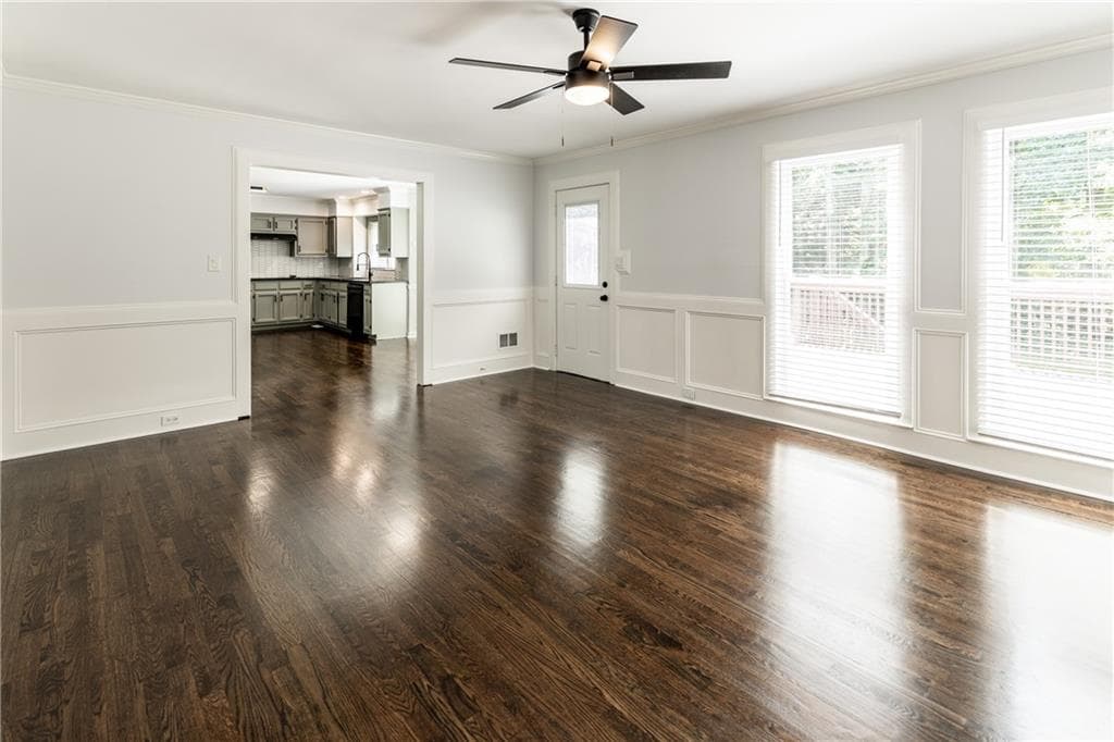 4 bedroom, 3 bathroom, 2,729 sq ft single family residence for sale at 560 Trombley Bay Lane, Lawrenceville, GA 30044 — photo 7