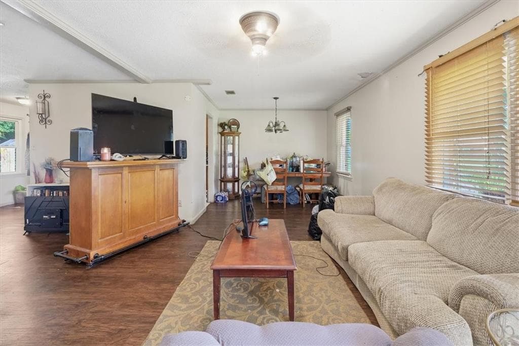 3 bedroom, 2 bathroom, 1,398 sq ft single family residence for sale at 109 Avalon Drive, Warner Robins, GA 31093 — photo 10