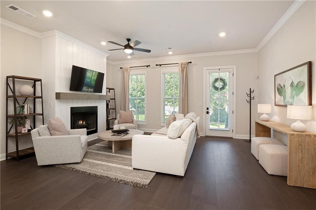 4 bedroom, 4 bathroom, 2,379 sq ft townhouse for sale at 136 Everley Walk, Alpharetta, GA 30009 — photo 5