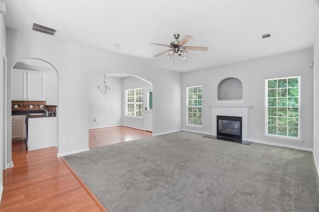 3 bedroom, 3 bathroom, 1,645 sq ft single family residence under contract at 2165 Capella Circle, Atlanta, GA 30331 — photo 7