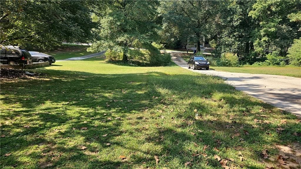 4 bedroom, 2 bathroom, 1,576 sq ft single family residence for rent at 219 Heritage Way, Auburn, GA 30011 for $2,150 a month — photo 4