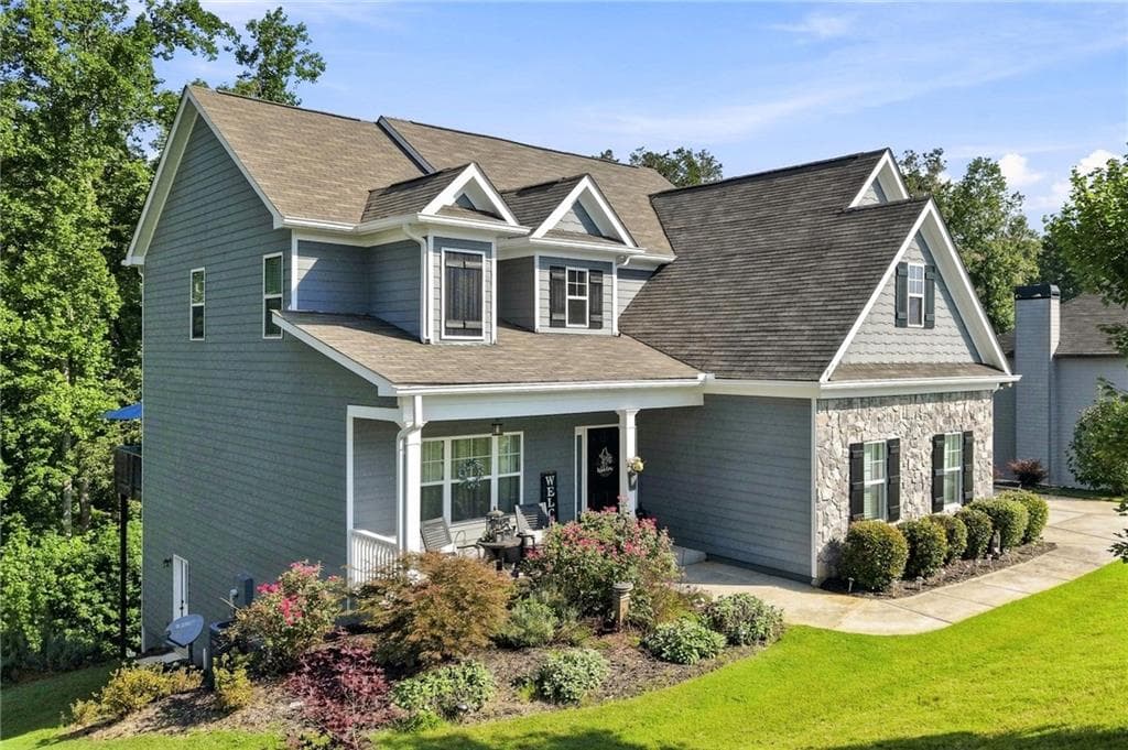 4 bedroom, 3 bathroom, 2,629 sq ft single family residence for sale at 196 Whelchel Valley Drive, Dawsonville, GA 30534 — photo 3