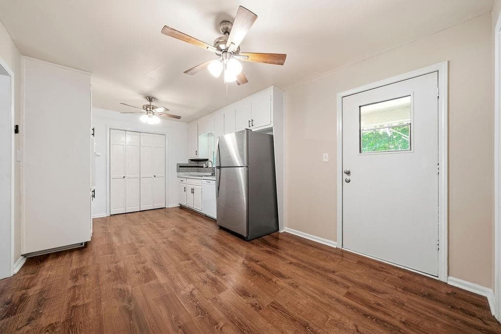 3 bedroom, 1 bathroom, 1,560 sq ft single family residence for sale at 4306 Abney Drive, Powder Springs, GA 30127 — photo 7