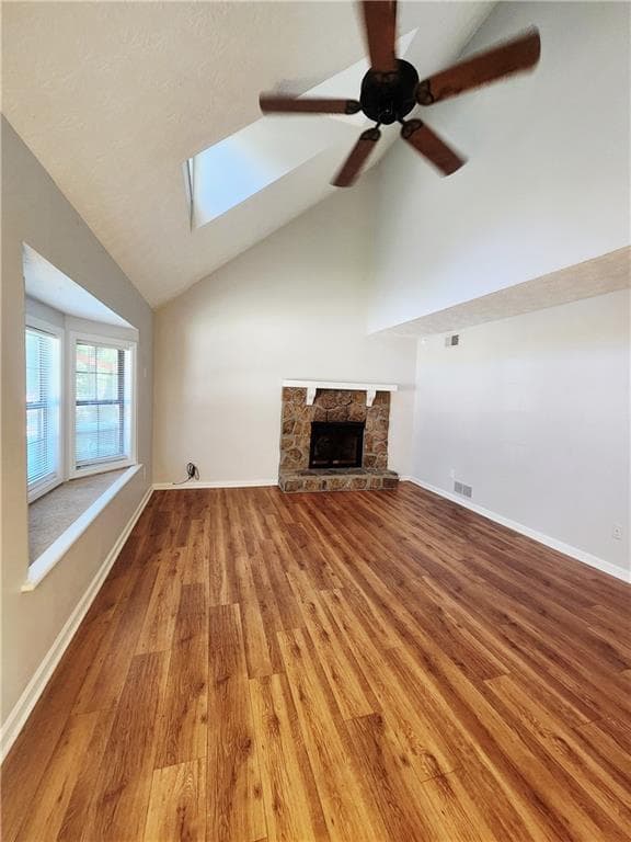2 bedroom, 3 bathroom, 1,488 sq ft duplex for rent at 331 Booth Circle, Marietta, GA 30008 for $1,800 a month — photo 2