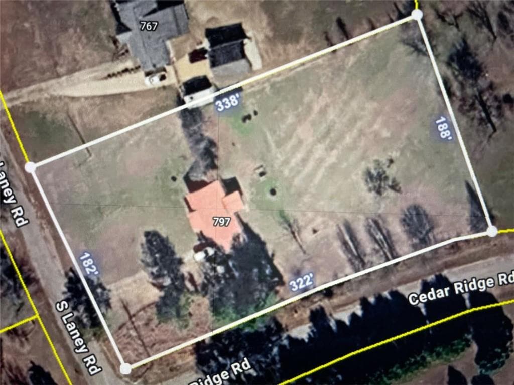 3 bedroom, 2 bathroom, 1,382 sq ft single family residence for sale at 797 S Laney Road, Locust Grove, GA 30248 — photo 8