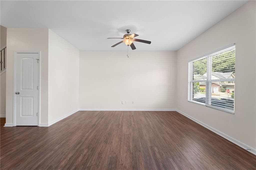 4 bedroom, 3 bathroom, 2,023 sq ft single family residence for rent at 1240 Faye Court, Mcdonough, GA 30253 for $2,090 a month — photo 7
