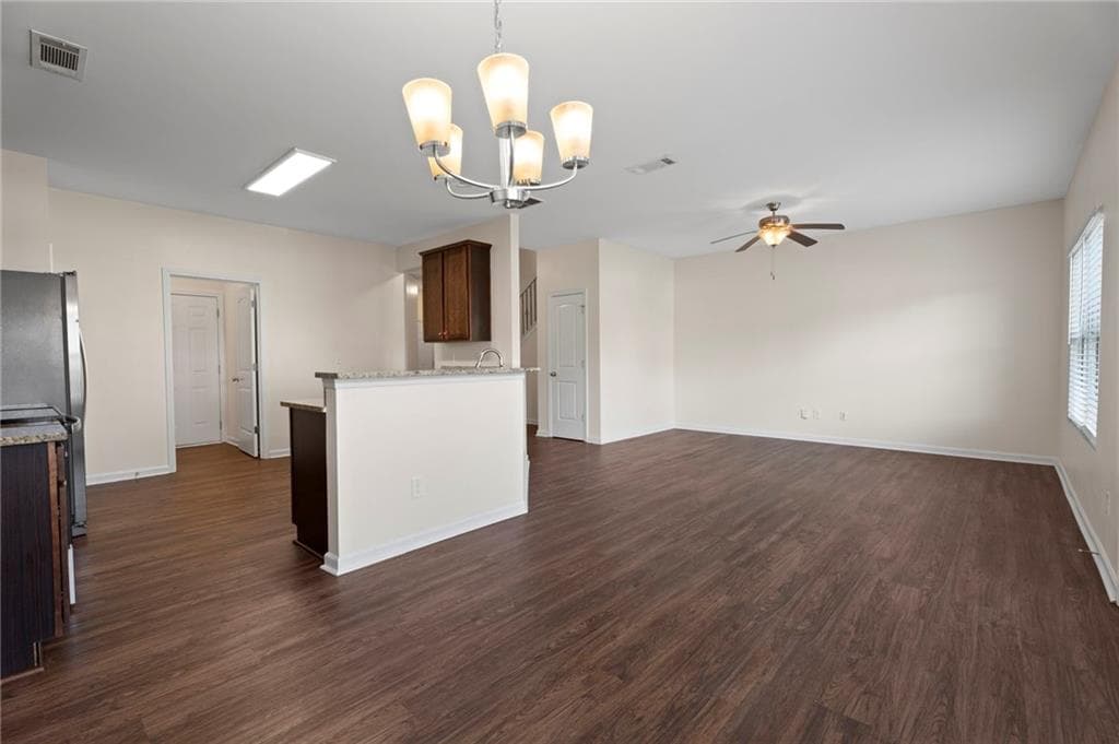 4 bedroom, 3 bathroom, 2,023 sq ft single family residence for rent at 1240 Faye Court, Mcdonough, GA 30253 for $2,090 a month — photo 10