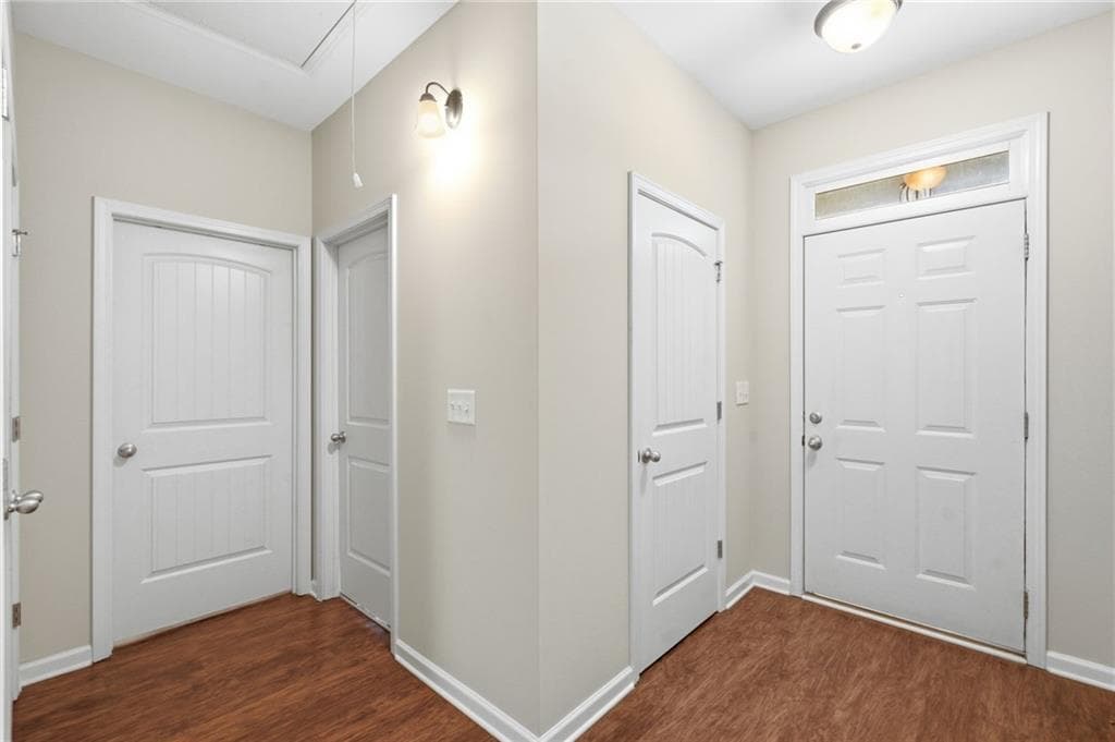 4 bedroom, 3 bathroom, 2,094 sq ft single family residence for sale at 6311 Horizon Court, Rex, GA 30273 — photo 10
