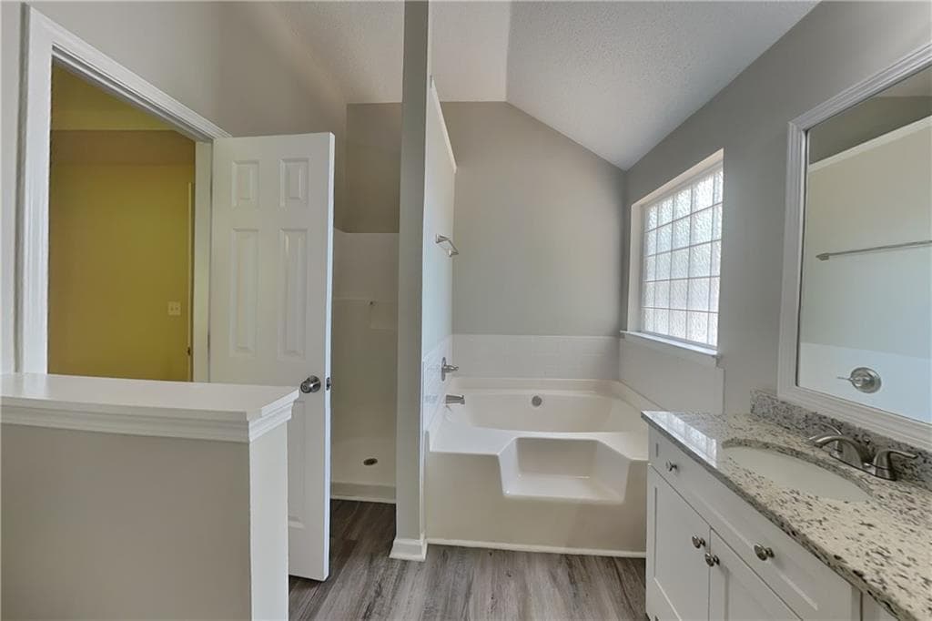 3 bedroom, 3 bathroom, 2,243 sq ft single family residence for sale at 4057 Caspian Trace, Snellville, GA 30039 — photo 7