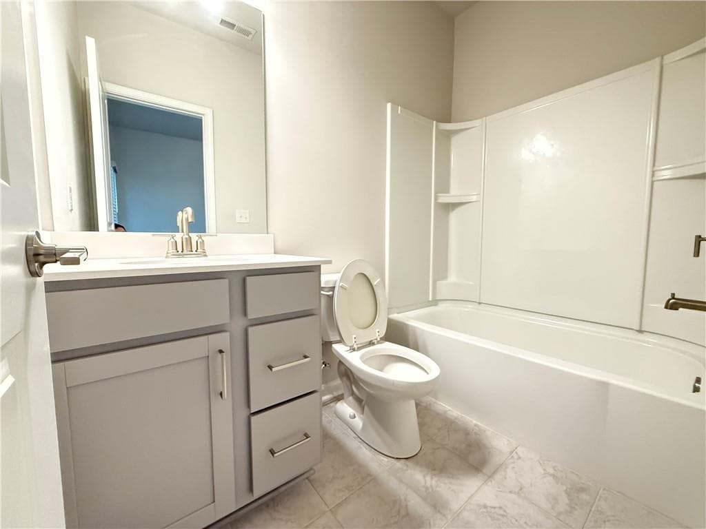 3 bedroom, 4 bathroom, 2,019 sq ft townhouse for rent at 3756 Davis Circle, Duluth, GA 30096 for $2,700 a month — photo 7