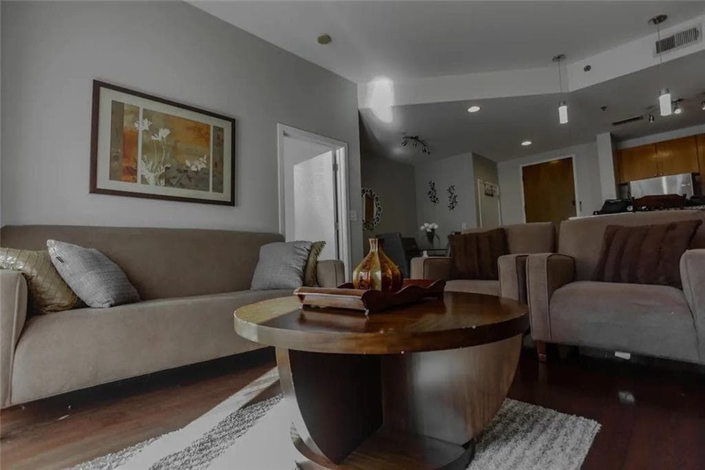 2 bedroom, 2 bathroom, 1,091 sq ft condominium for sale at 171 Auburn Avenue 329, Atlanta, GA 30303 — photo 4