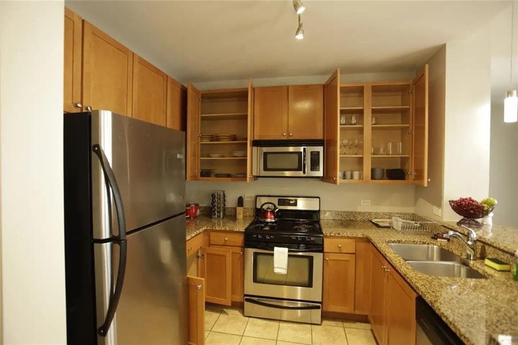 2 bedroom, 2 bathroom, 1,091 sq ft condominium for sale at 171 Auburn Avenue 329, Atlanta, GA 30303 — photo 8