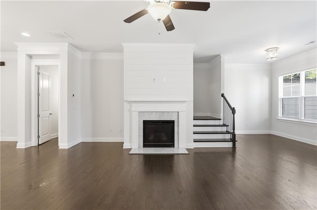 3 bedroom, 4 bathroom, 2,616 sq ft townhouse for sale at 1127 Provence Lane, Decatur, GA 30033 — photo 3