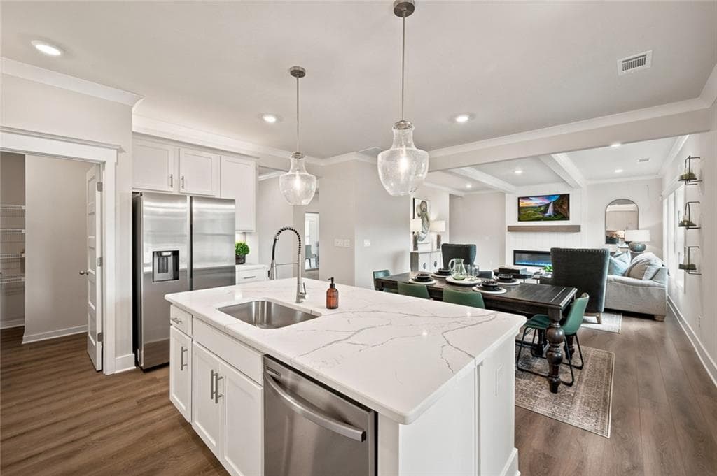 3 bedroom, 3 bathroom, 2,210 sq ft single family residence for sale at 22 Commons Way, Cartersville, GA 30120 — photo 7