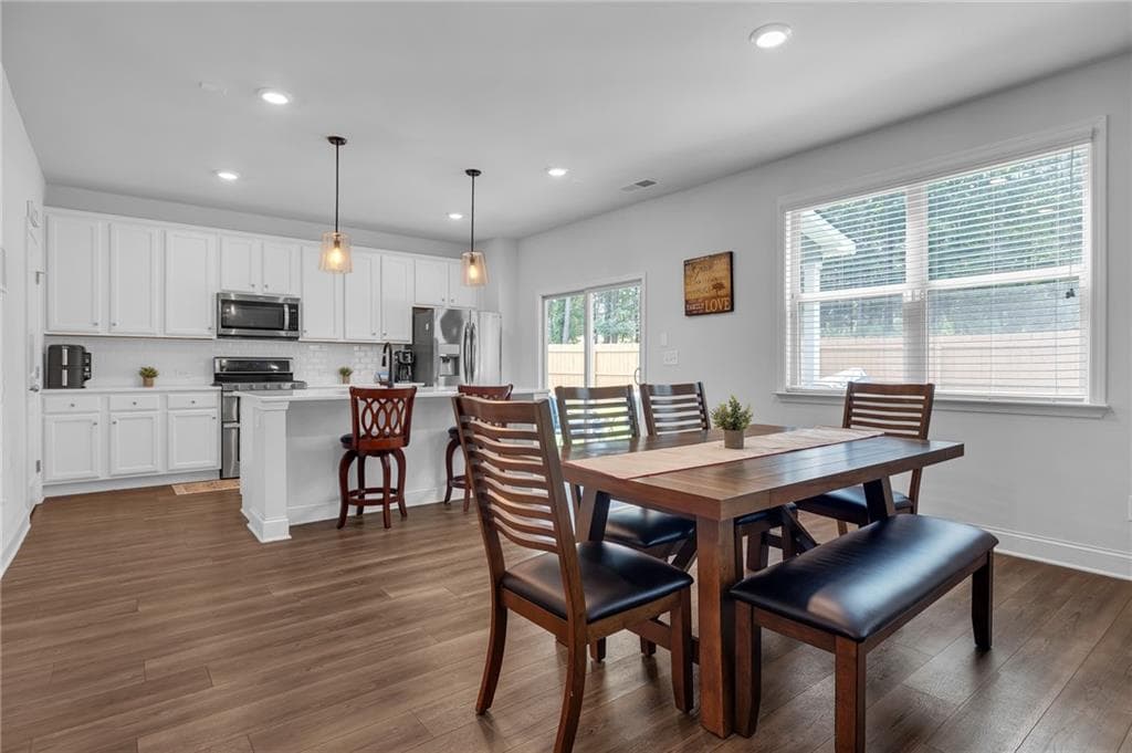 4 bedroom, 3 bathroom, 2,636 sq ft single family residence for sale at 48 Park Chase Court, Dallas, GA 30132 — photo 8