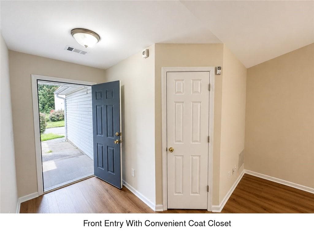 3 bedroom, 2 bathroom, 1,383 sq ft single family residence for rent at 1117 Yellow River Drive, Lawrenceville, GA 30043 for $2,000 a month — photo 2