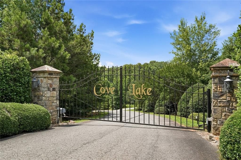 unimproved land for sale at 141 Cove Lake Drive, Marble Hill, GA 30148 — photo 1 of 4