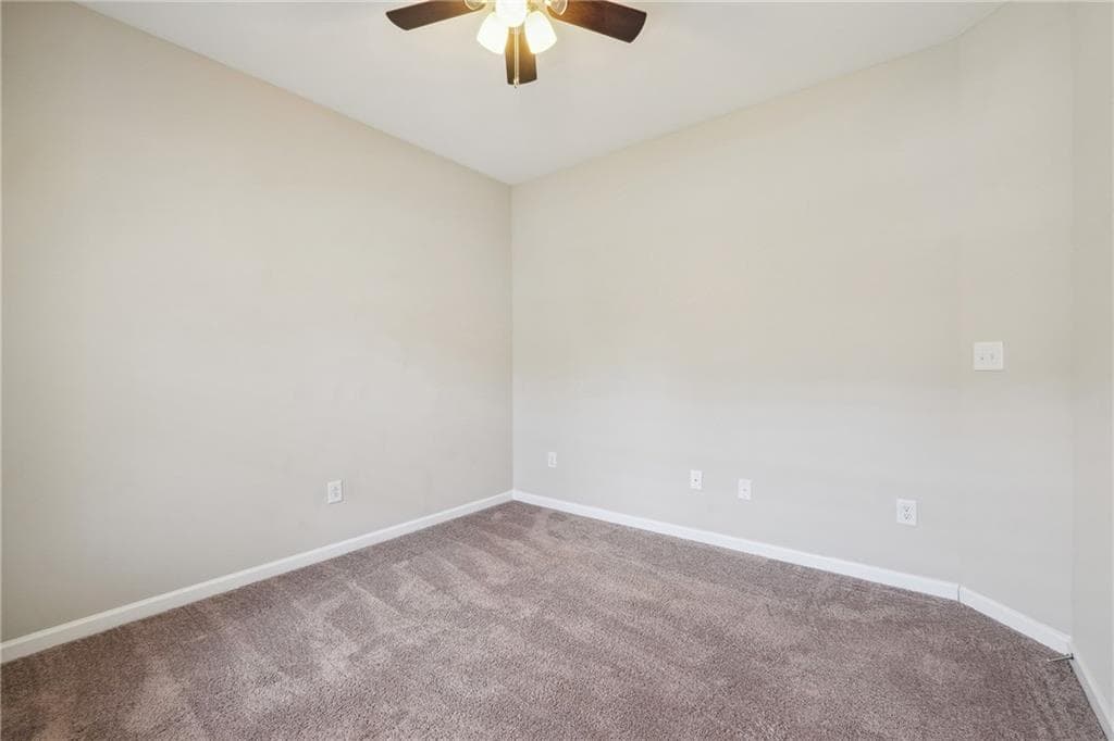 4 bedroom, 3 bathroom, 2,000 sq ft single family residence for rent at 4981 Bramblewood Circle, Sugar Hill, GA 30518 for $2,350 a month — photo 7