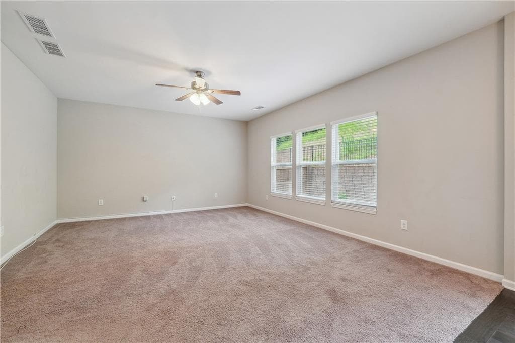 4 bedroom, 3 bathroom, 2,000 sq ft single family residence for rent at 4981 Bramblewood Circle, Sugar Hill, GA 30518 for $2,350 a month — photo 8