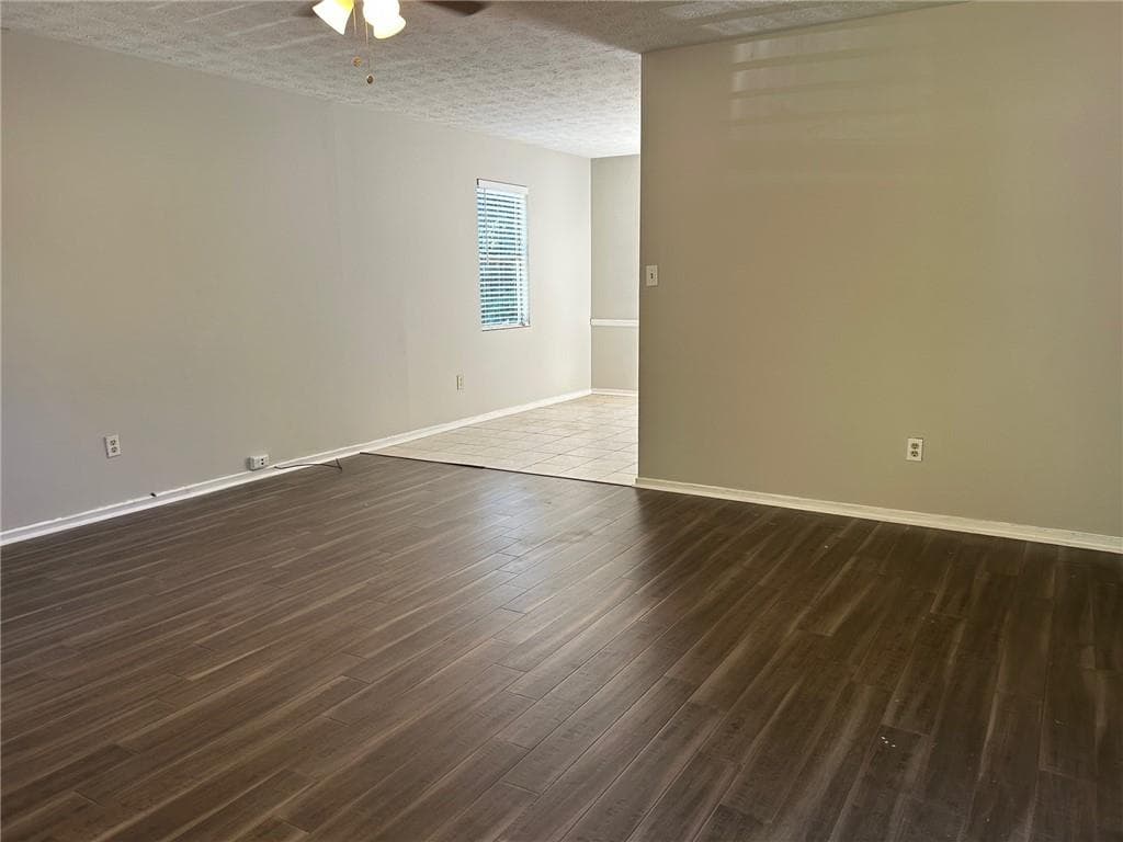 duplex for sale at 1292 Crystal Lake Road, College Park, GA 30349 — photo 2