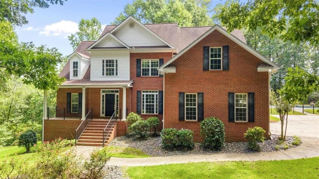 6 bedroom, 4 bathroom, 4,629 sq ft single family residence for sale at 971 Cown Road, Villa Rica, GA 30180