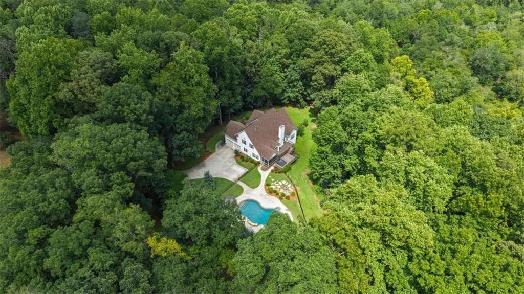 6 bedroom, 4 bathroom, 4,629 sq ft single family residence for sale at 971 Cown Road, Villa Rica, GA 30180 — photo 4