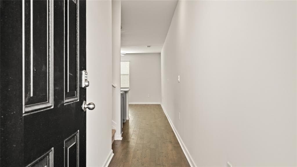 3 bedroom, 3 bathroom townhouse for sale at 1318 Aura Lane, Lawrenceville, GA 30045 — photo 7
