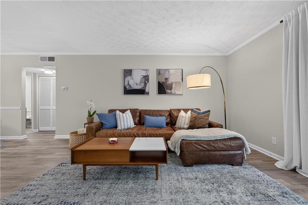 1 bedroom, 1 bathroom, 810 sq ft condominium for sale at 3635 Essex Avenue, Atlanta, GA 30339 — photo 6
