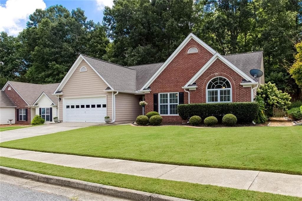 3 bedroom, 2 bathroom, 2,090 sq ft single family residence sold at 3193 Mckinley Court, Acworth, GA 30101